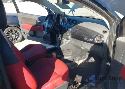 2012 Fiat 500C Pop z USA, uszkodzony, nr VIN 3C3CFFDR8CT186938